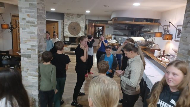 Camp_3_6_10_24_D2_19