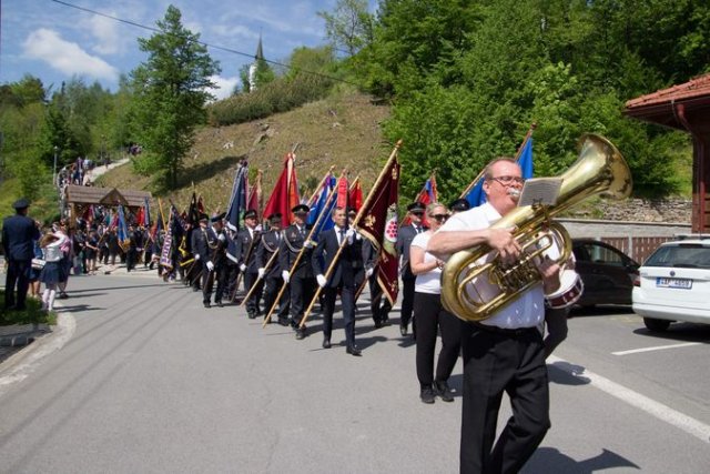 Setkani_praporu_OSHFM_Malenovice_Janosek_3