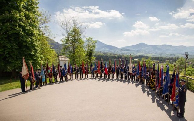 Setkani_praporu_OSHFM_Malenovice_Krmelin_15