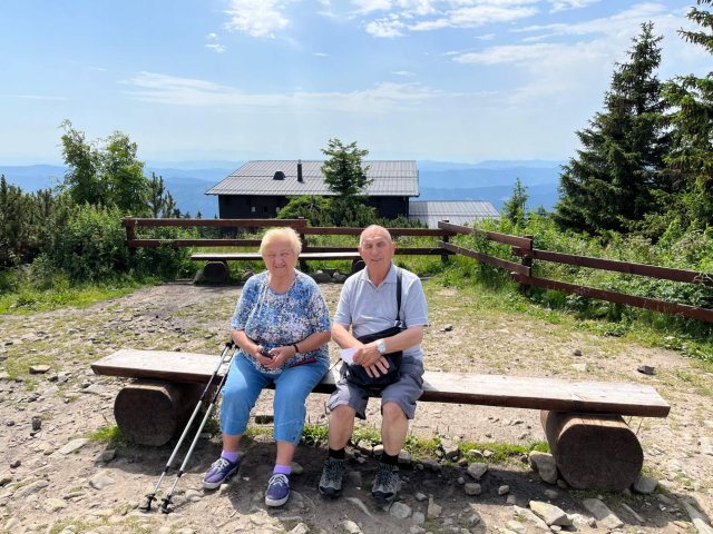 Vylet_Zaslouzilych_hasicu_Lysa_hora_30_6_22_Kneblovi