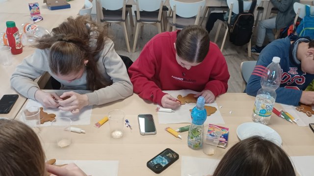 Zakonceni_sezony_HD_perniky_13_30_11_24