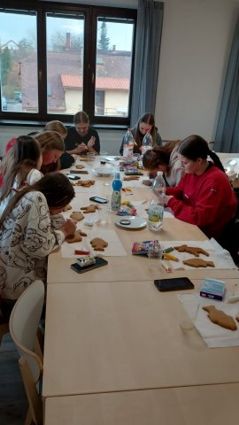 Zakonceni_sezony_HD_perniky_14_30_11_24